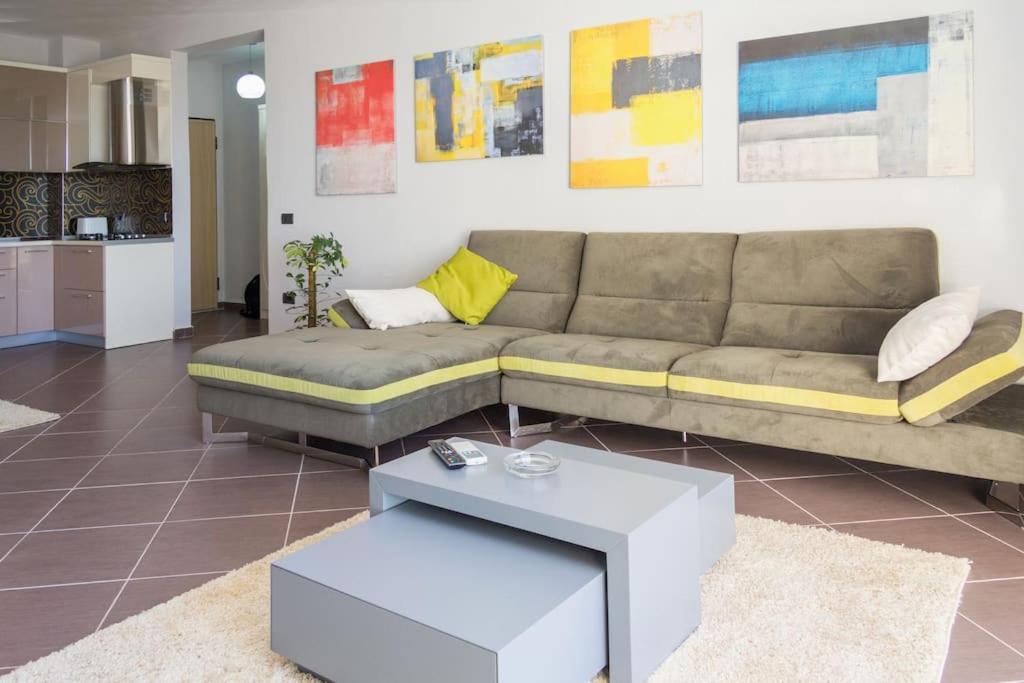Exclusive Apartment Tirana Extérieur photo